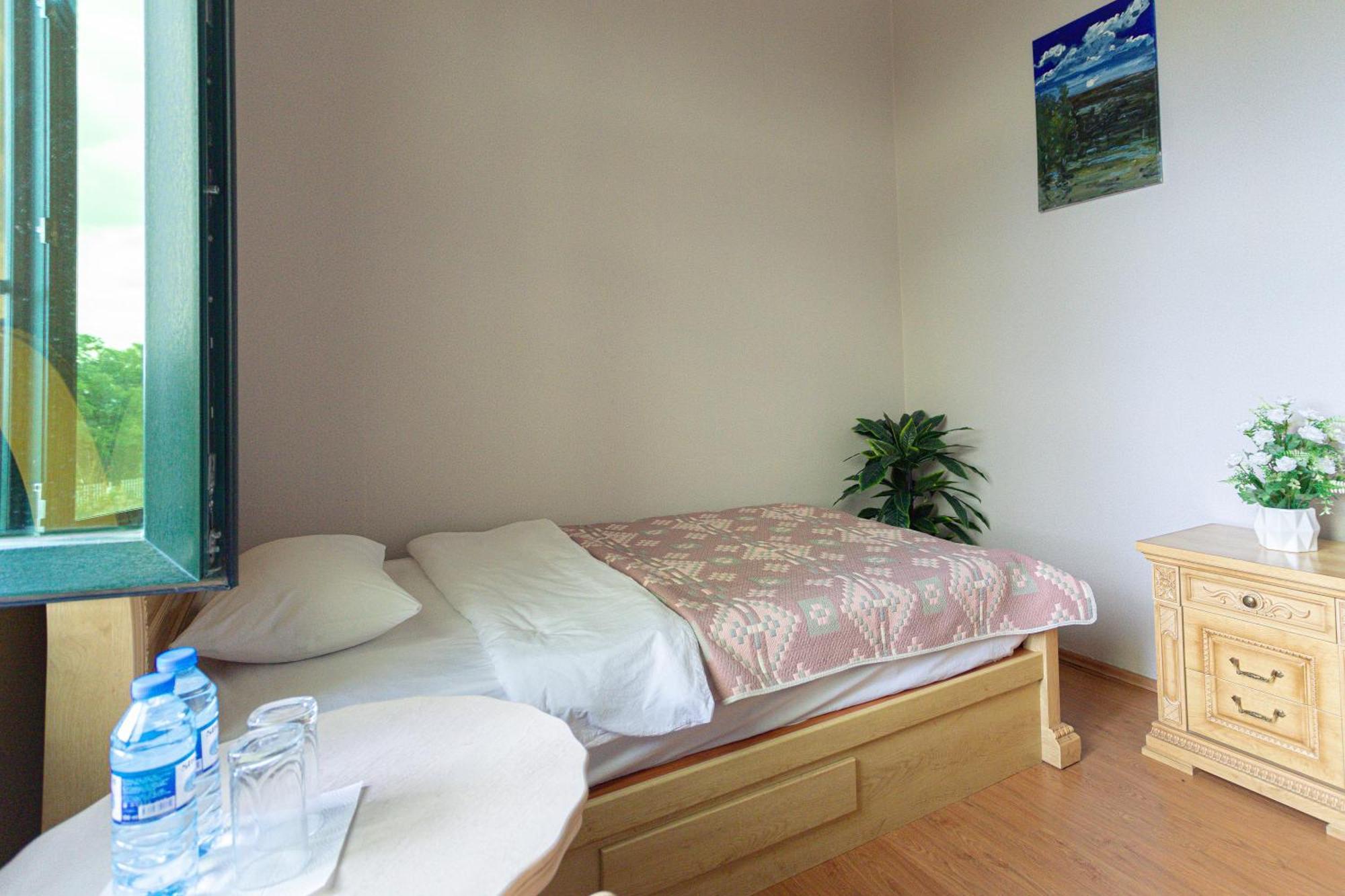 Chabiant Guesthouse Chateau Monolit Ikinci Yeniyol Exterior photo